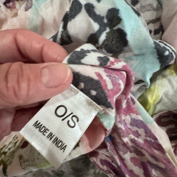 SAACHI Monochrome Geometric Kimono - Picture 6 of 7